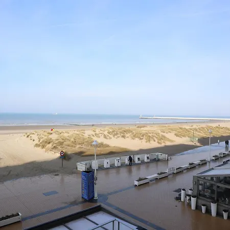 Apartament In By Sandy Beaches